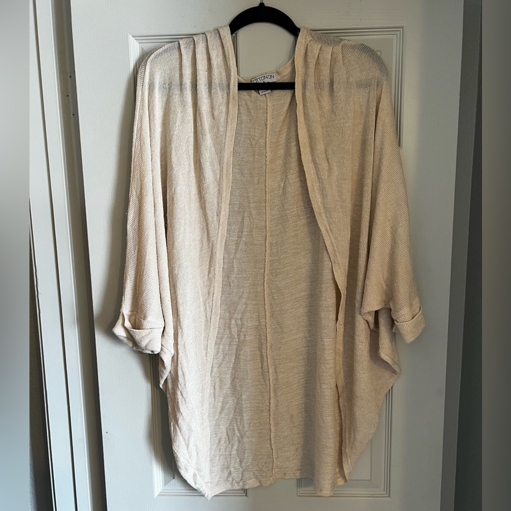 Light weight cardigan